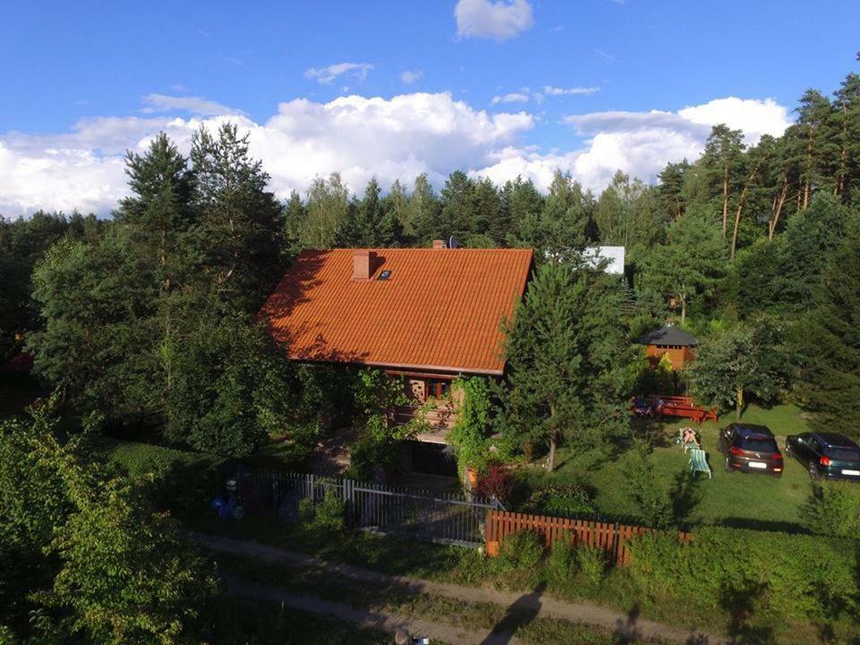 Вилла Dom Pod Glogami Щитно Экстерьер фото